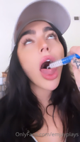 Emily OnlyFans_104-6PaD9vJy.mp4